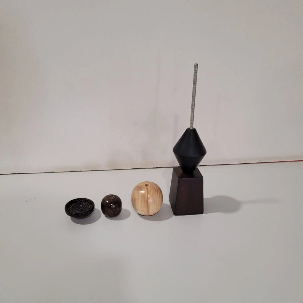 Arka Totem Candle Holder (Medium)