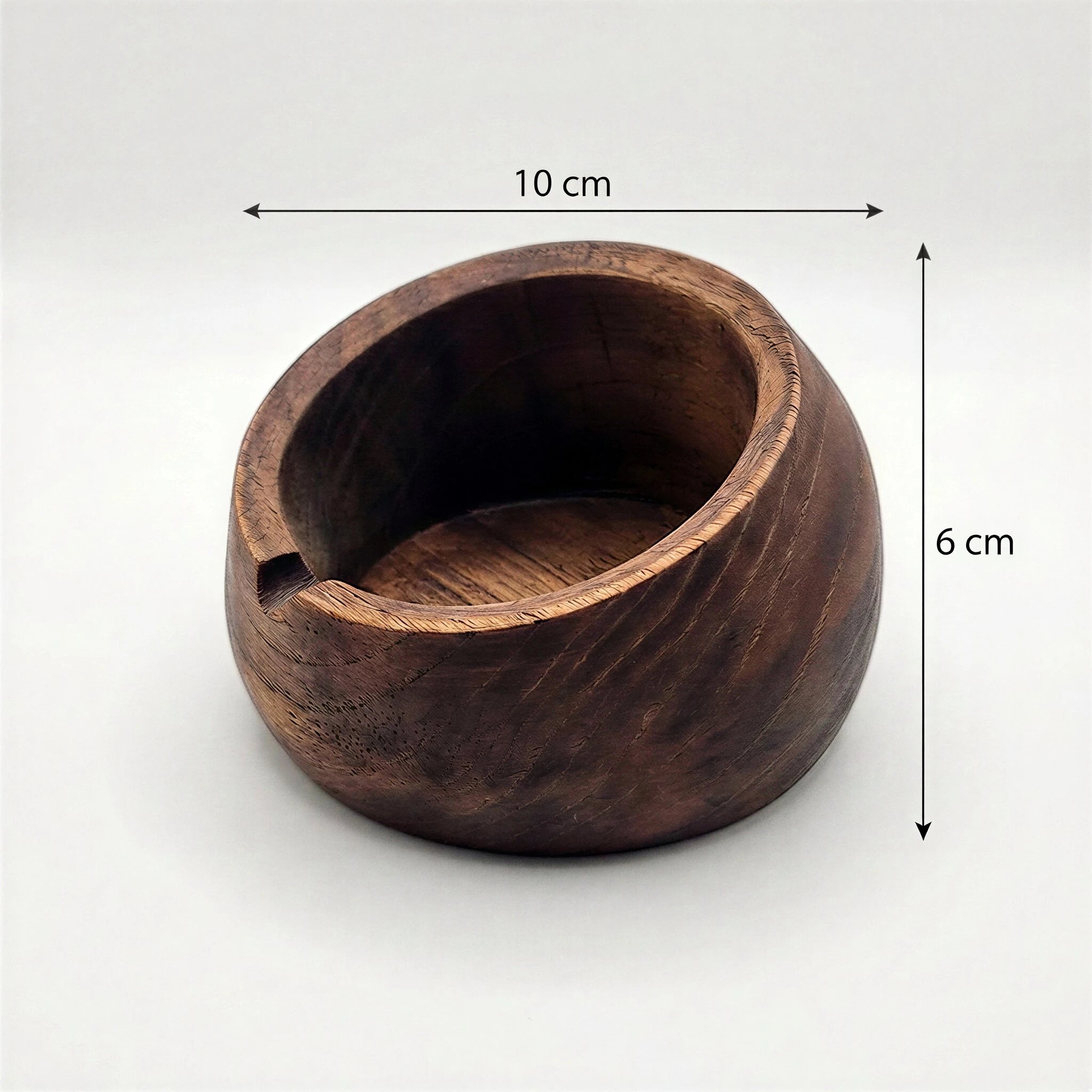 Tilt Ashtray